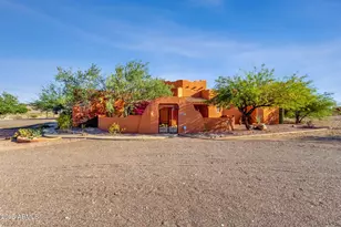 8514 S Dysart Rd, Goodyear, AZ 85338 - Photo 3