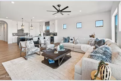 33219 N 7th Place, Phoenix, AZ 85085 - Photo 9