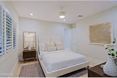 18 W Kaler Drive, Phoenix, AZ 85021 - Photo 49