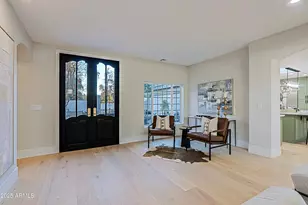 18 W Kaler Dr, Phoenix, AZ 85021 - Photo 25