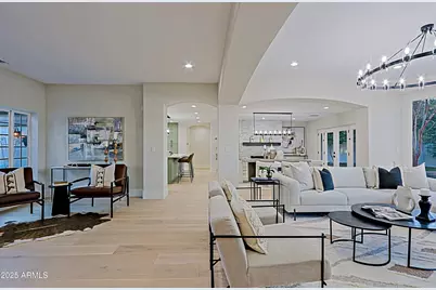 18 W Kaler Drive, Phoenix, AZ 85021 - Photo 23