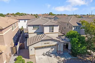 3073 S Passion Dr, Gilbert, AZ 85295 - Photo 7