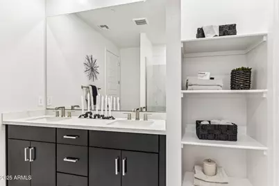 1161 E Kachina Trail, Phoenix, AZ 85042 - Photo 33