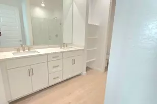 1161 E Kachina Trl, Phoenix, AZ 85042 - Photo 19