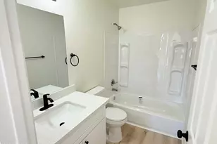 7783 N 58th Ave, Glendale, AZ 85301 - Photo 31