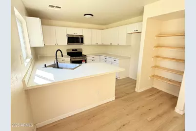 7783 N 58th Avenue, Glendale, AZ 85301 - Photo 11