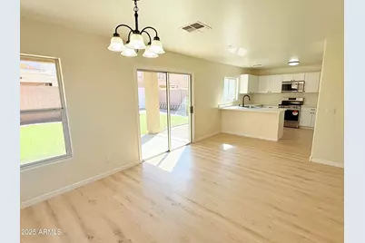 7783 N 58th Avenue, Glendale, AZ 85301 - Photo 13