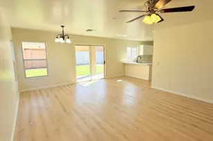 7783 N 58th Ave, Glendale, AZ 85301 - Photo 9