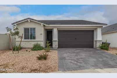 305 E Leland Road, San Tan Valley, AZ 85140 - Photo 1