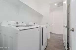 305 E Leland Rd, San Tan Valley, AZ 85140 - Photo 25