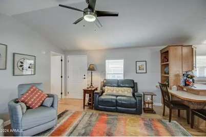 2208 W Baseline Avenue #7, Apache Junction, AZ 85120 - Photo 5