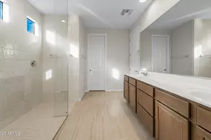 16223 W Pinnacle Vis Dr, Surprise, AZ 85387 - Photo 15