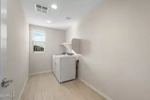 16223 W Pinnacle Vis Dr, Surprise, AZ 85387 - Photo 19