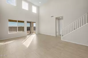 16223 W Pinnacle Vis Dr, Surprise, AZ 85387 - Photo 9