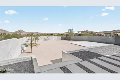 9520 S Krista Drive W, Goodyear, AZ 85338 - Photo 33