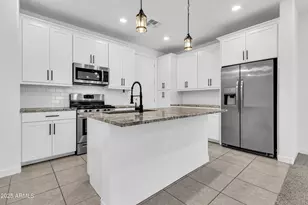 4077 S Sabrina Dr, Chandler, AZ 85248 - Photo 5