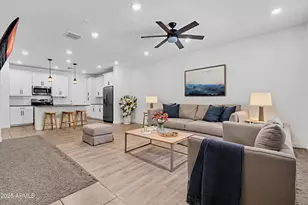 4077 S Sabrina Dr, Chandler, AZ 85248 - Photo 3