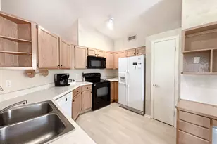 19900 N 76th Ave, Glendale, AZ 85308 - Photo 1