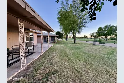 18442 N 104th Avenue, Sun City, AZ 85373 - Photo 23