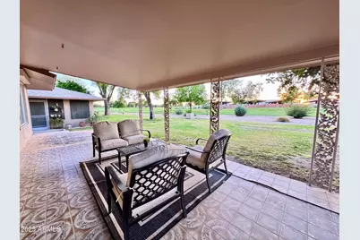 18442 N 104th Avenue, Sun City, AZ 85373 - Photo 21