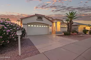 17806 N Becke Ln, Surprise, AZ 85374 - Photo 5