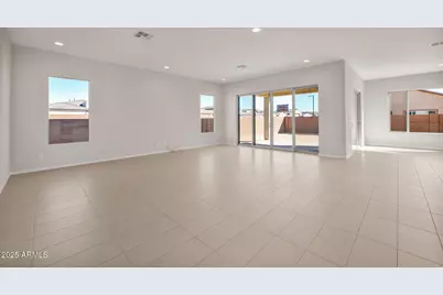 25049 N 170th Drive, Surprise, AZ 85387 - Photo 13