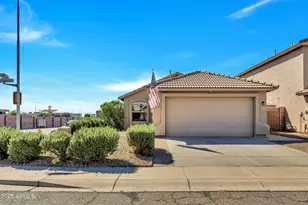 4745 E Silverwood Dr, Phoenix, AZ 85048 - Photo 1