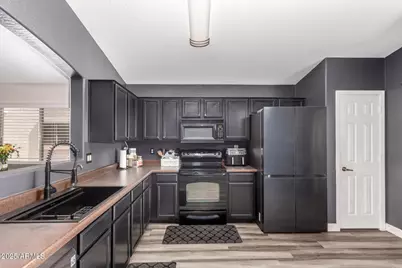 43999 W Magnolia Road, Maricopa, AZ 85138 - Photo 11