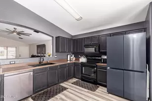 43999 W Magnolia Rd, Maricopa, AZ 85138 - Photo 9