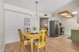 13637 N Del Webb Blvd, Sun City, AZ 85351 - Photo 9