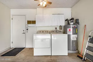 13637 N Del Webb Blvd, Sun City, AZ 85351 - Photo 35