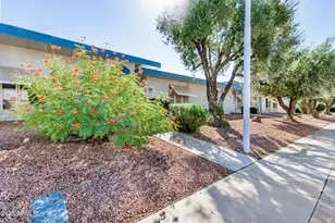 13637 N Del Webb Blvd, Sun City, AZ 85351 - Photo 31