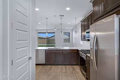 2532 W Hidalgo Avenue, Phoenix, AZ 85041 - Photo 17