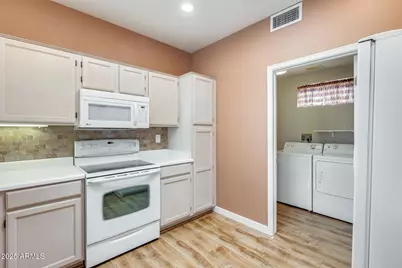 21759 N Verde Ridge Drive, Sun City West, AZ 85375 - Photo 13