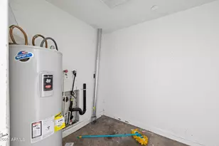 333 S Cooper Rd, Chandler, AZ 85225 - Photo 27