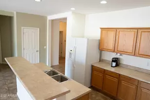 1672 E Elaine Ct, Casa Grande, AZ 85122 - Photo 11