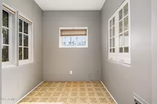 15 W Medlock Dr, Phoenix, AZ 85013 - Photo 29