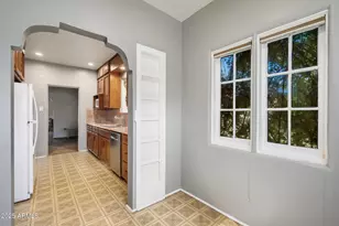 15 W Medlock Dr, Phoenix, AZ 85013 - Photo 31