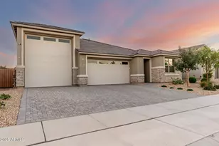 18625 W Cottontail Ln, Wittmann, AZ 85361 - Photo 5