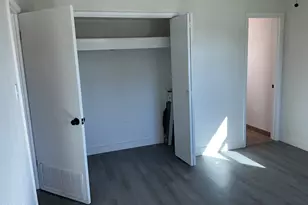 11525 N 81st Ave, Peoria, AZ 85345 - Photo 15