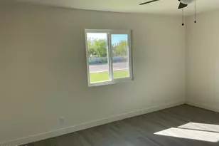 11525 N 81st Ave, Peoria, AZ 85345 - Photo 21