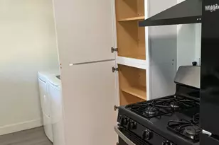 11525 N 81st Ave, Peoria, AZ 85345 - Photo 11