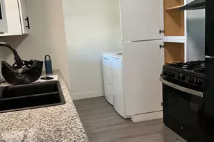 11525 N 81st Ave, Peoria, AZ 85345 - Photo 11