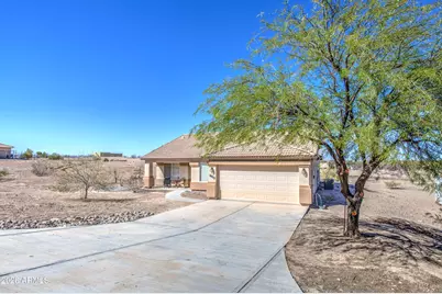 34802 W Elliot Road, Arlington, AZ 85322 - Photo 1