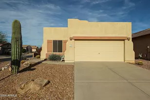 10718 E Secret Canyon Rd, Gold Canyon, AZ 85118 - Photo 1