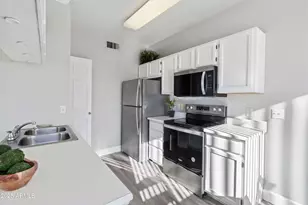 5401 E Van Buren St, Phoenix, AZ 85008 - Photo 13