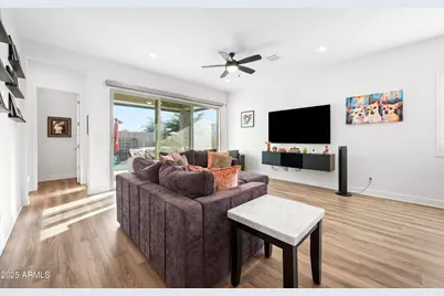 18427 W Clinton Street, Surprise, AZ 85388 - Photo 19