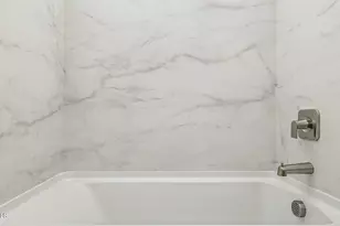 2327 W Pearce Rd, Phoenix, AZ 85041 - Photo 47