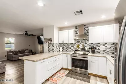 677 W 22nd Avenue, Apache Junction, AZ 85120 - Photo 17