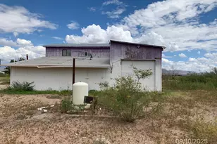 10478 N Jones Ave, Elfrida, AZ 85610 - Photo 15